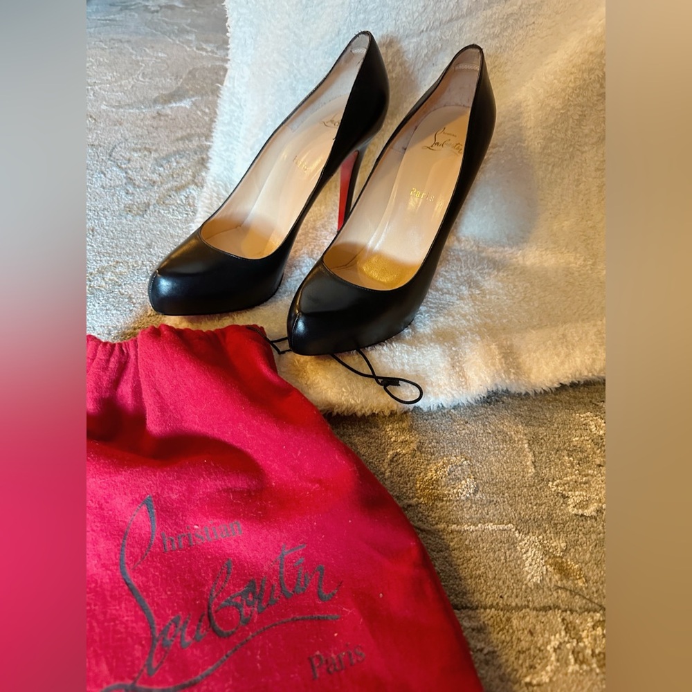 REAL Gently Worn Christian Louboutin Paris Red Bottom Heels Made in Italy